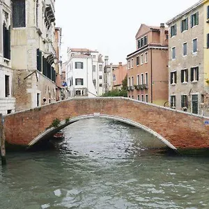2 , Venice Italy